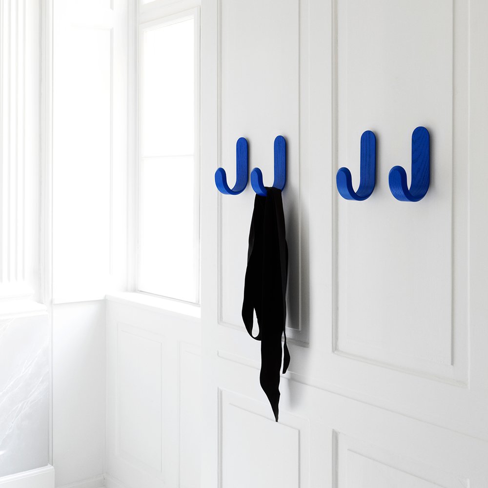 Normann Copenhagen Wandhaak Curve Hook - Blauw