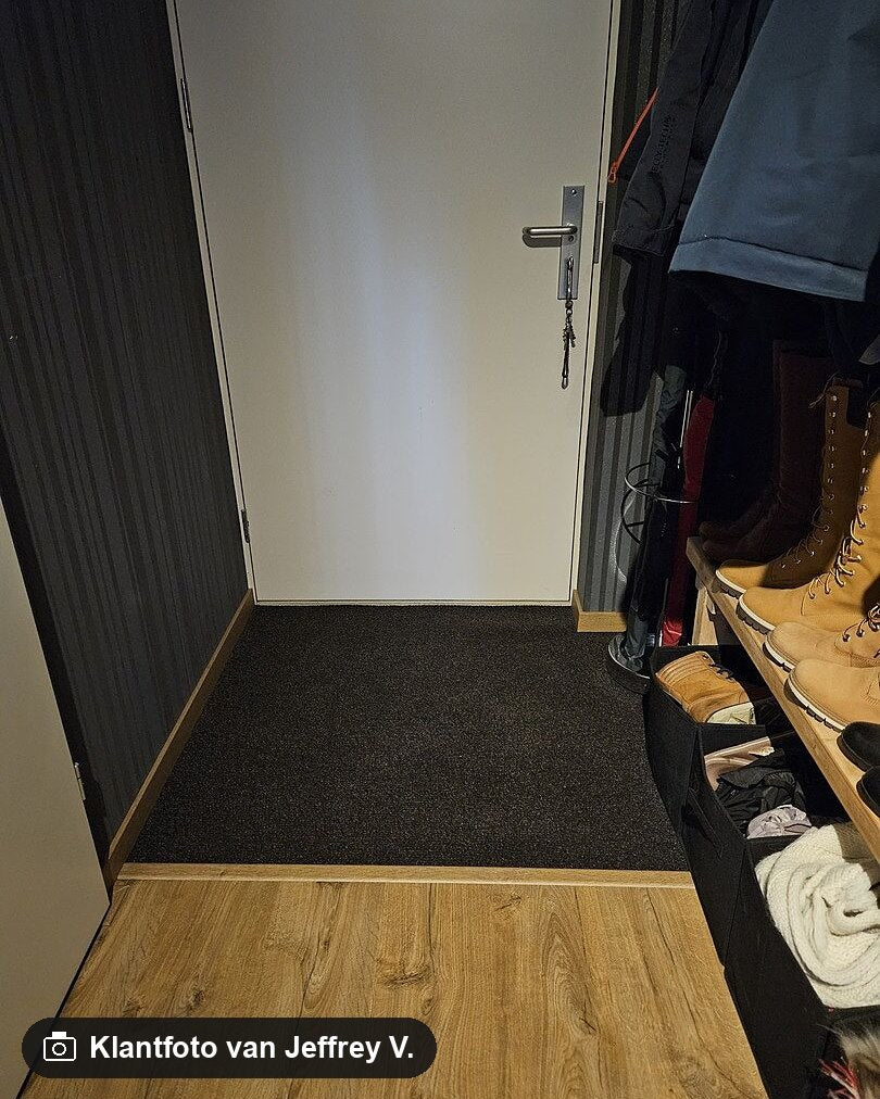 Klantfoto van Jeffrey V. bij Ambiant Passage 0670 Sepiabruin – Droog- en schoonloopmat op maat