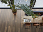 Ambiant Saksen Bruin Eiken - Laminaat Stroken - sfeerfoto 2 van de laminaat in een interieur