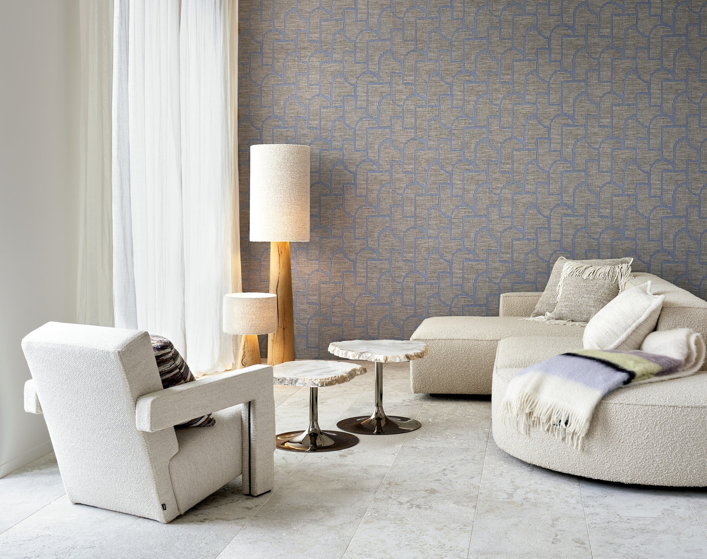product_arte_essentials-totem_18915_roomshot.jpg