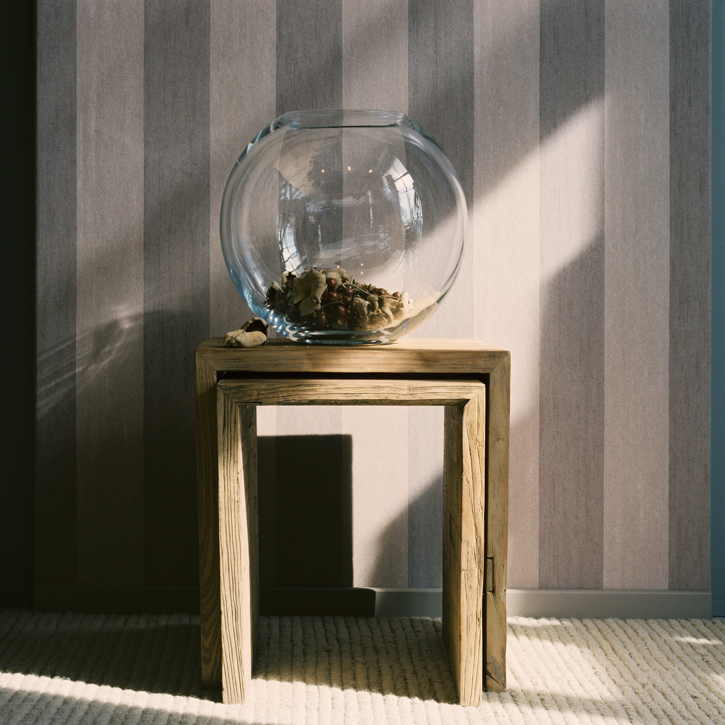 product_arte_flamant-the-wallpaper-collection_40044_roomshot.jpg