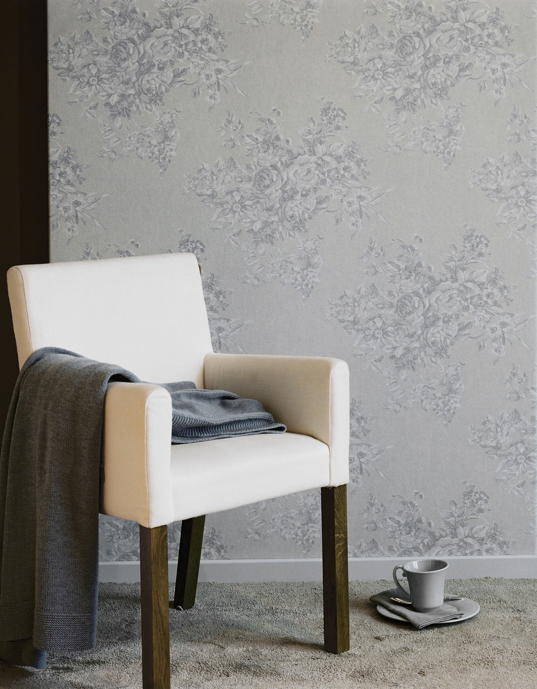 product_arte_flamant-the-wallpaper-collection_40081_roomshot.jpg