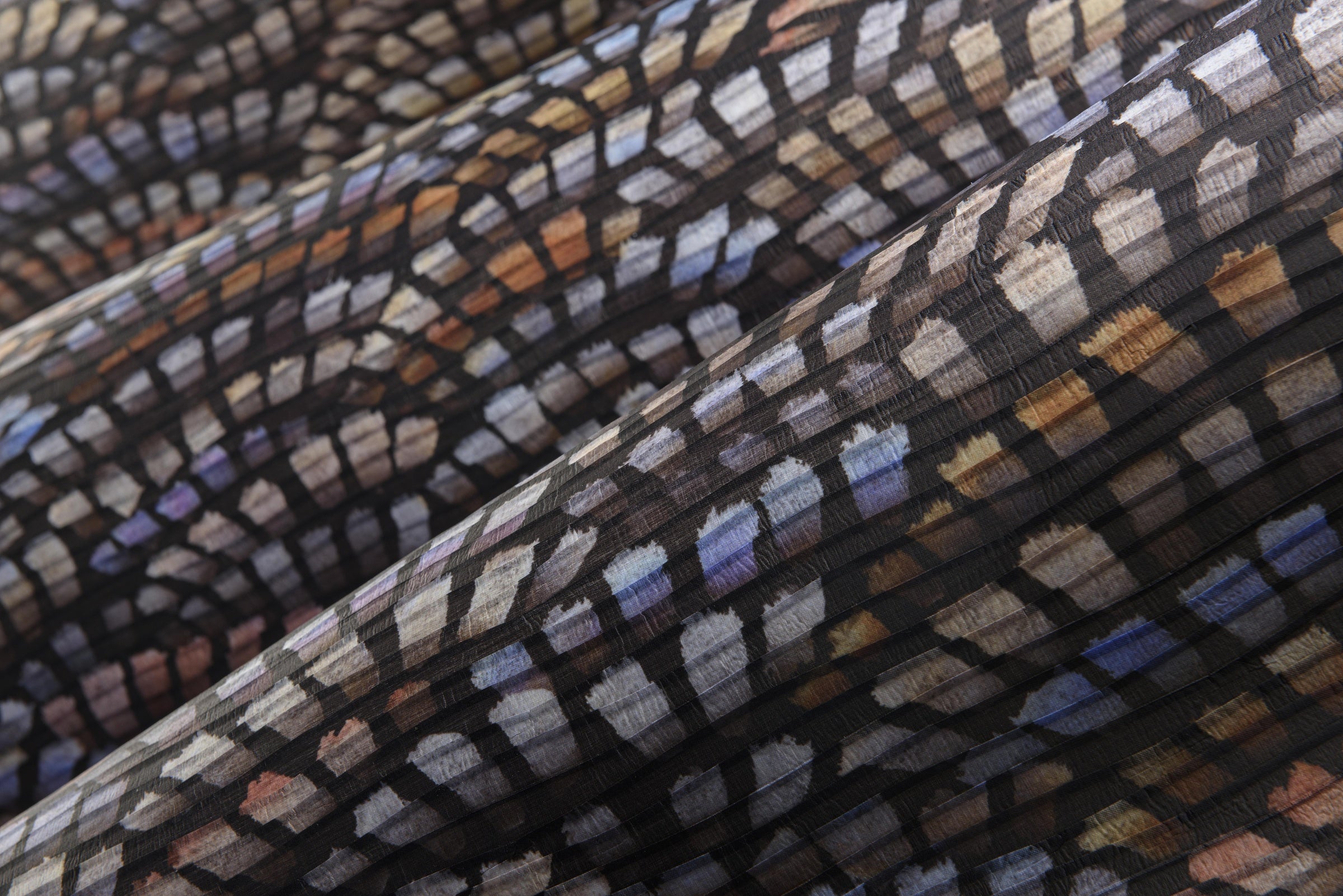 product_arte_moooi-wallcovering-memento-moooi_mo4021_mood.jpg