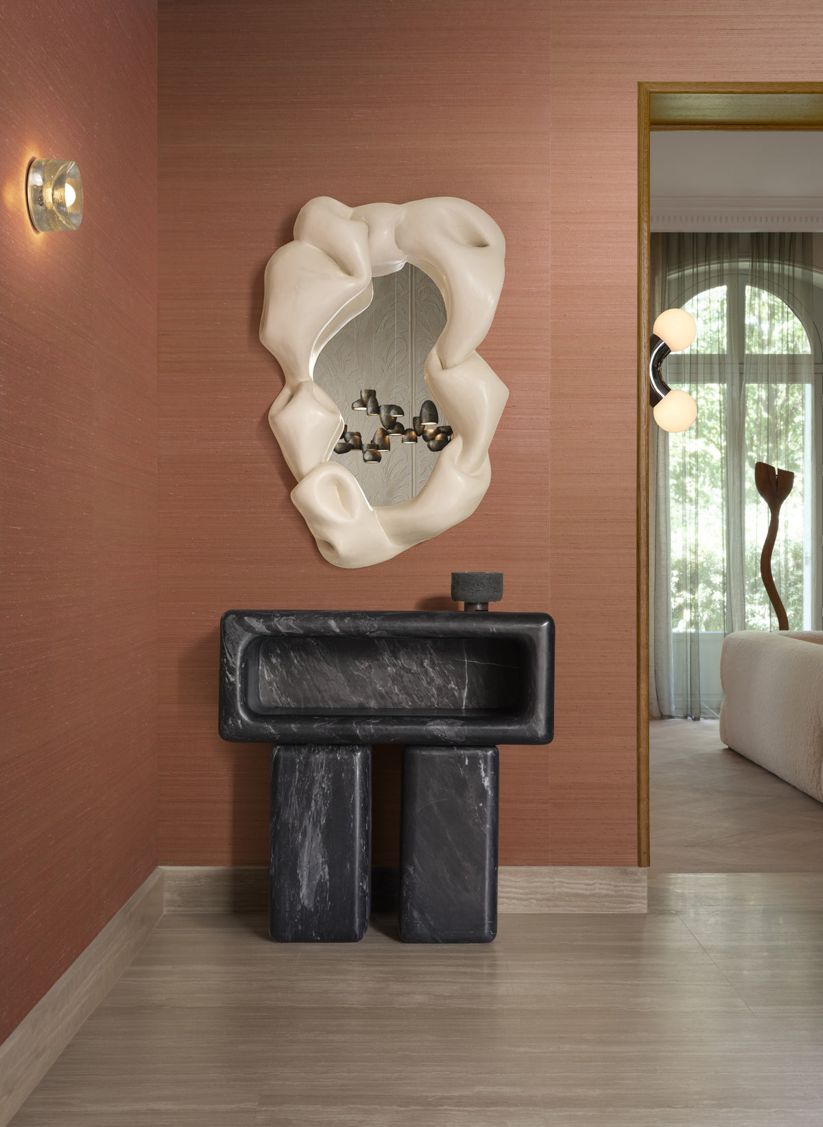Arte Mysuru Mandya 35424 Peach behang in interieur