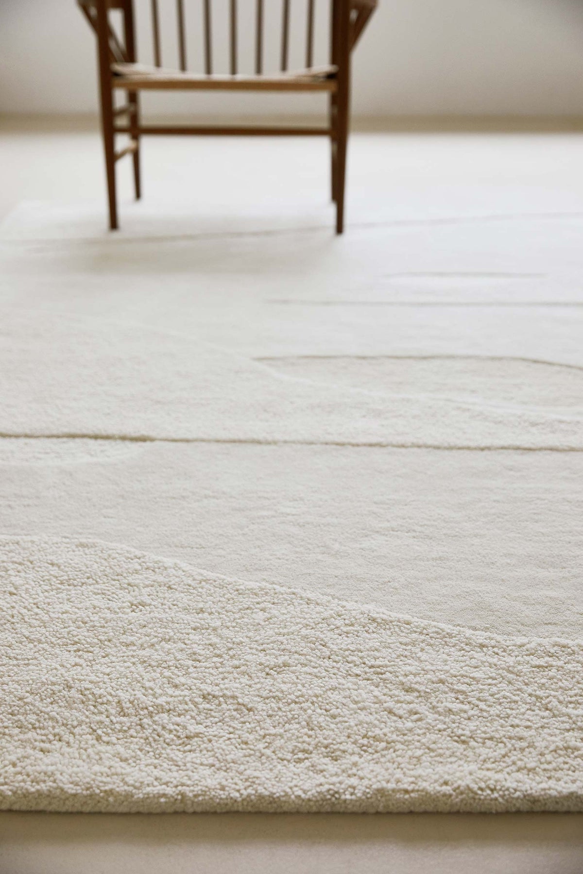 Brink & Campman Decor Scape Woolwhite vloerkleed in een interieur