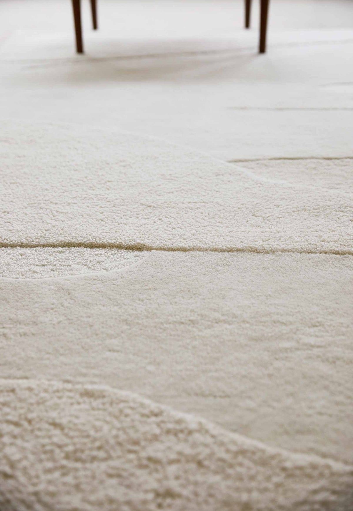 Brink & Campman Decor Scape Woolwhite vloerkleed in een interieur