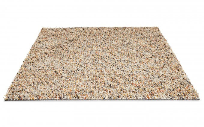 Brink & Campman Dots Calendula vloerkleed schuin van boven