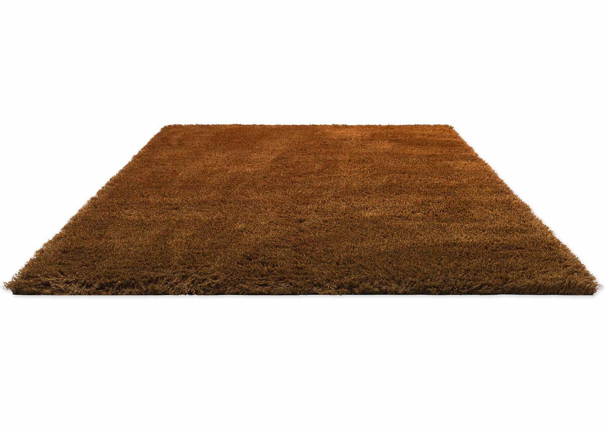 Brink & Campman Shade High Umber/Tobacco vloerkleed schuin van boven