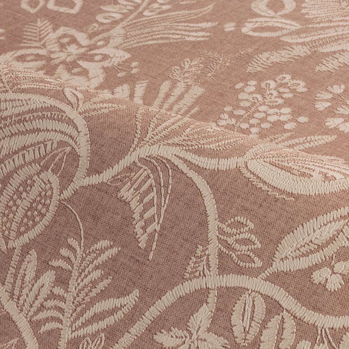 Casamance behang Broderies Pastel 76960610 detail