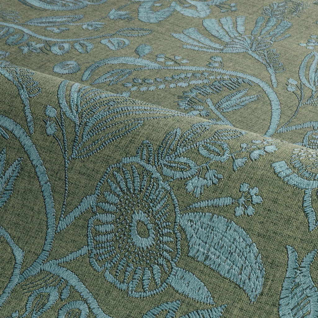 Casamance behang Broderies Pastel 76961018 detail