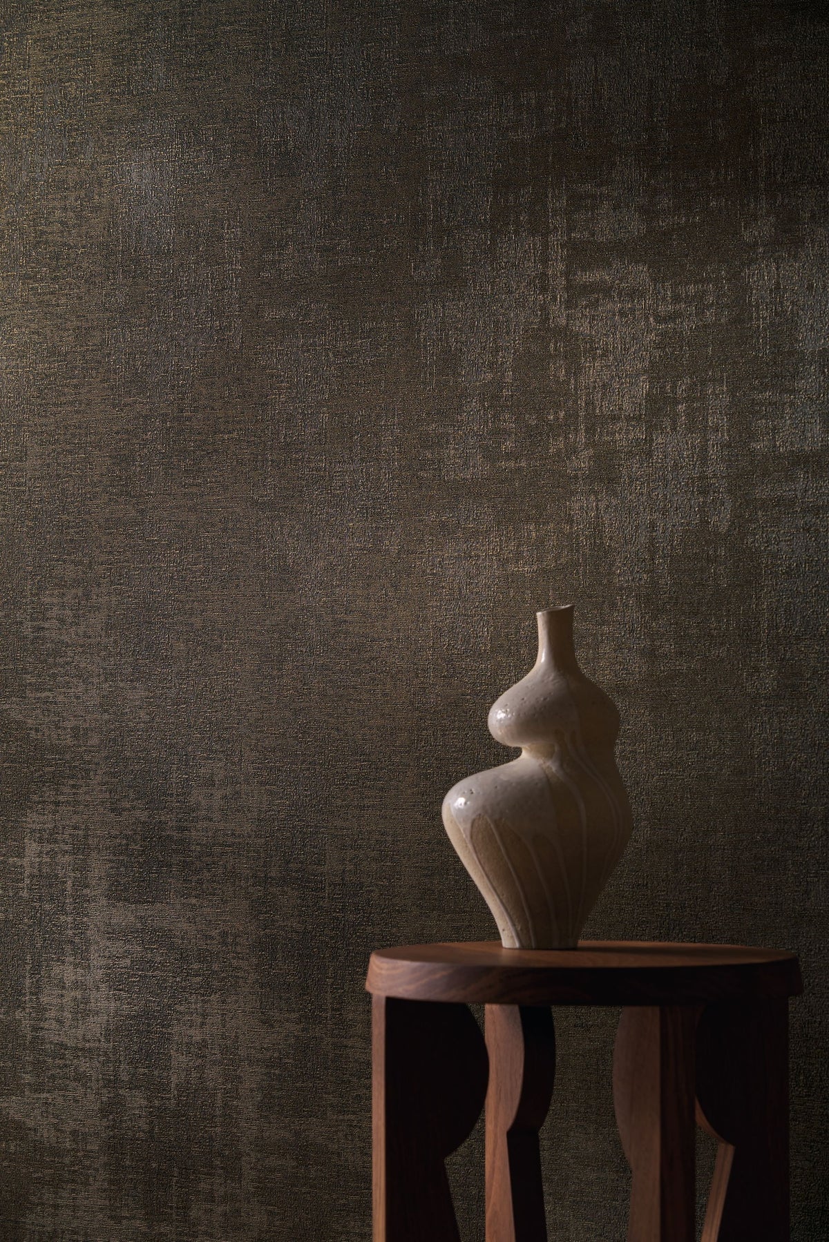 Casamance behang Le Velours 3 Irisor 77930712 detail