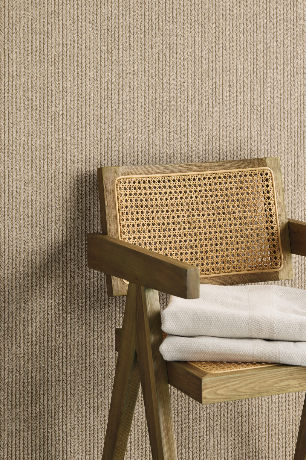 Eijffinger behang Rivièra Maison 350573 in interieur