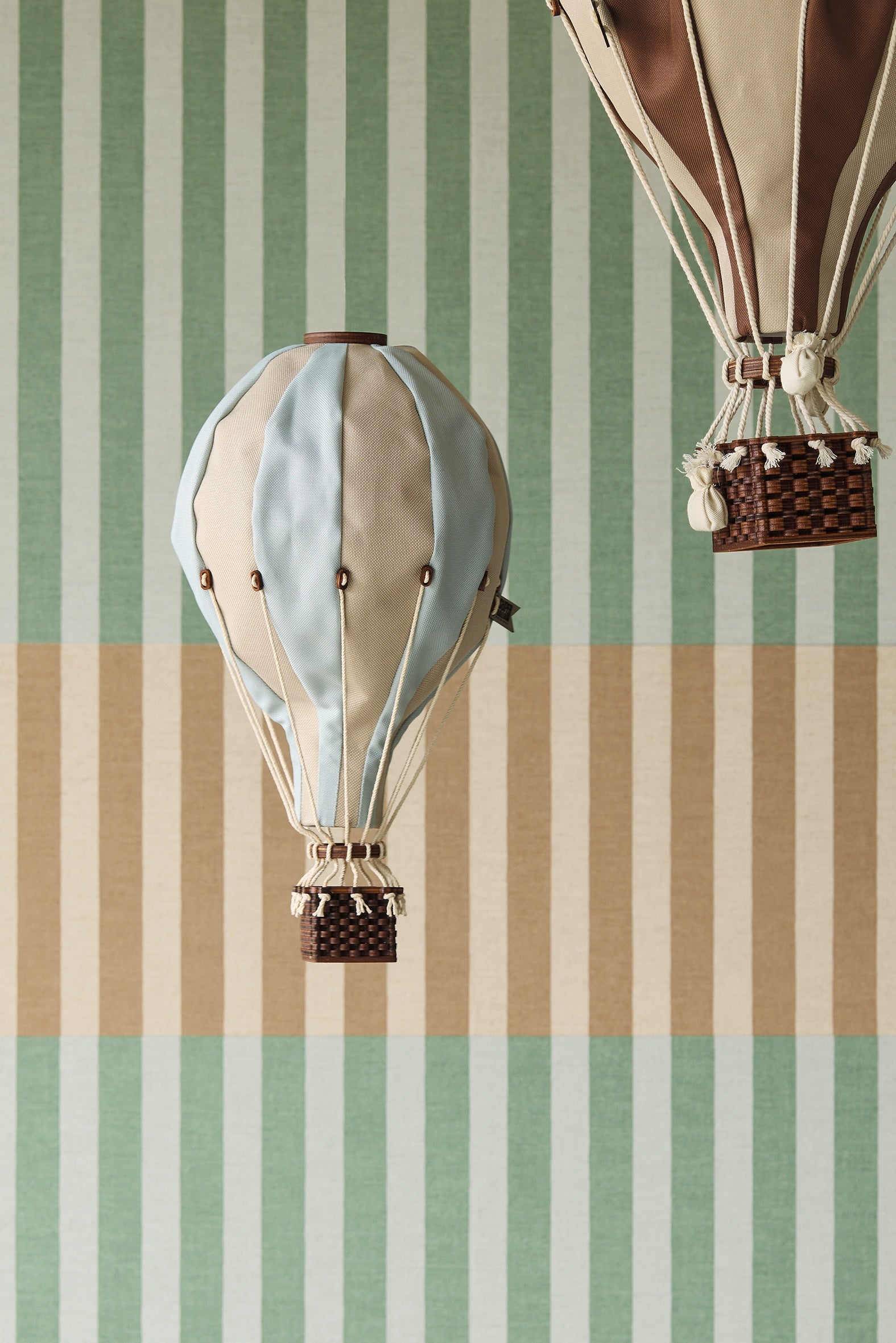Eijffinger behang Tiny Treasures 363150 in interieur