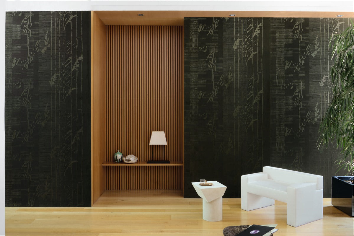 Élitis Velatura Shinrin RM 1084 61 in een sfeervol interieur