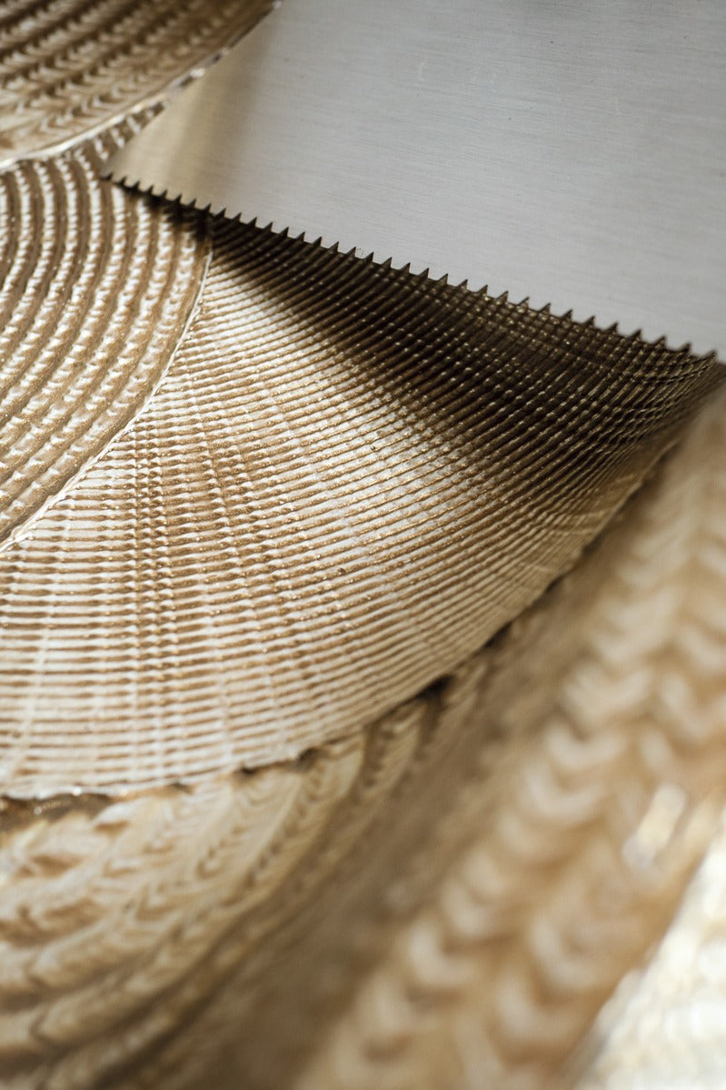 Élitis Écume Calyptra RM 1118 91 in een sfeervol interieur