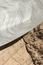 Élitis Lanzarote Calero metal VP 1029 92 in een sfeervol interieur