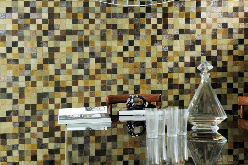 Elitis Indomptée VP 619 08 Sierra in een sfeervol interieur