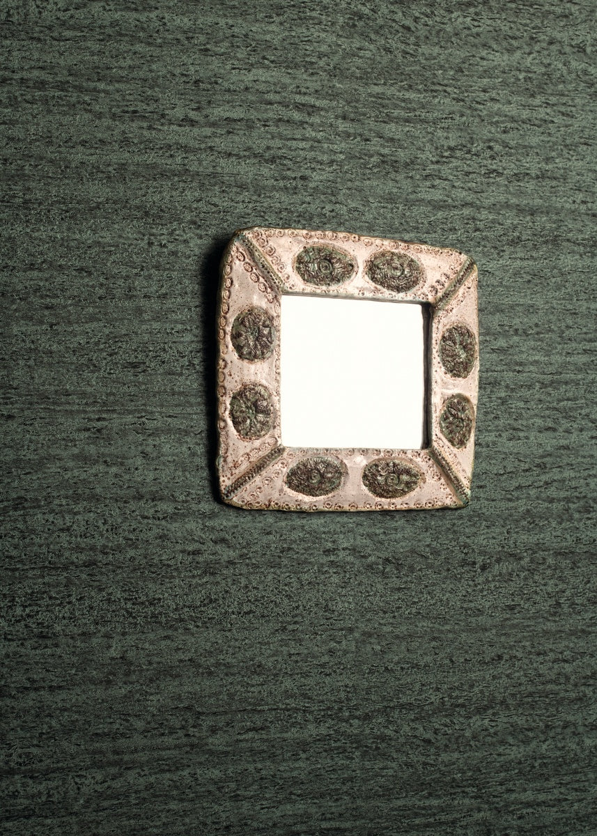 Élitis Ortigia Travertin VP 633 83 in een sfeervol interieur