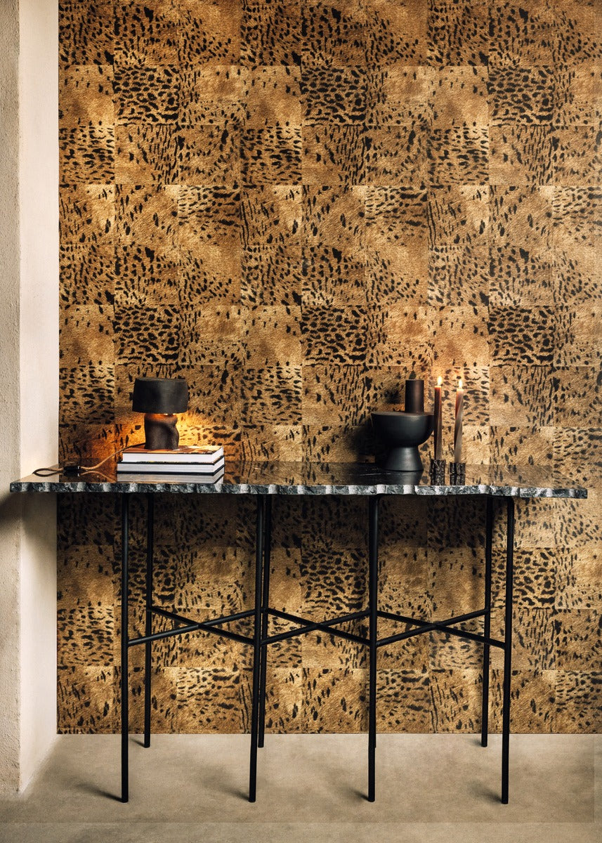 Élitis Sauvages Panthère VP 653 07 in een sfeervol interieur