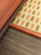 Élitis Soie Changeante Kosa Silk VP 928 32 in een sfeervol interieur