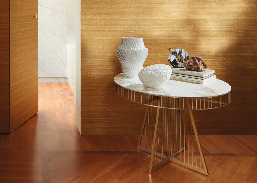 Outlet - Élitis Soie Changeante Kosa Silk Metallic VP 935 91 in een sfeervol interieur