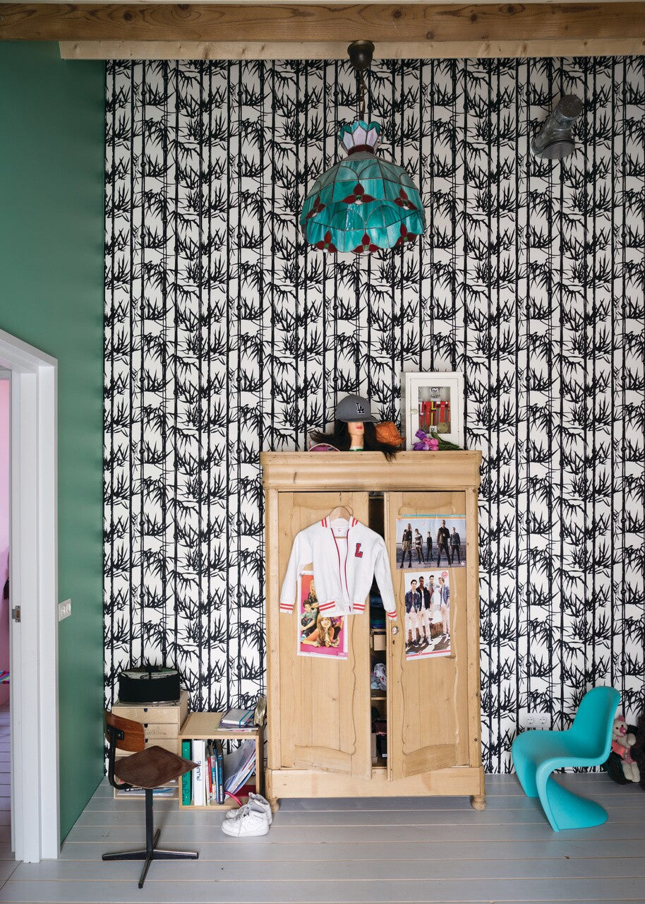 Farrow & Ball Bamboo Papers BP 2119 behang in een kinderkamer