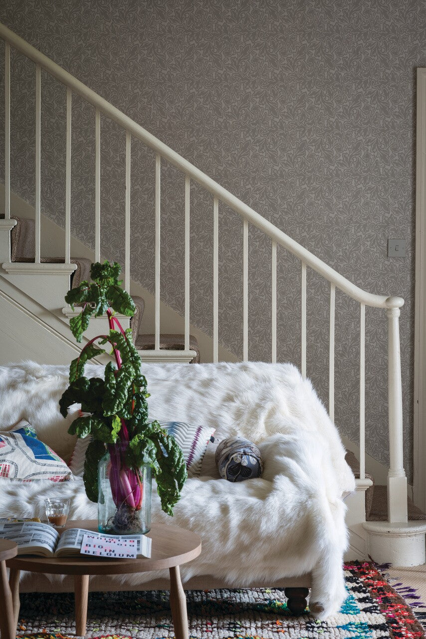 Farrow & Ball Feuille 4902 behang in een interieur, sfeerbeeld 4