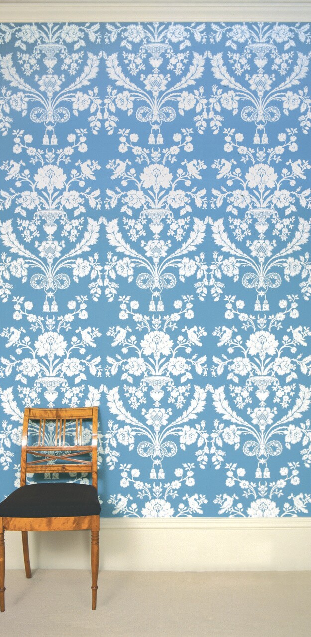 Farrow & Ball St Antoine BP 947 behang in een woonkamer