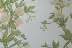 Farrow & Ball The Heritage Papers 6701 Sweet Pea behang, close-up van de print