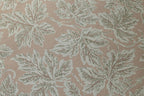 Farrow & Ball The Heritage Papers 6801 Vine Leaf behang, close-up van de print