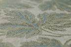 Farrow & Ball The Heritage Papers 6802 Vine Leaf behang, close-up van de print 2