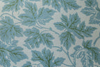 Farrow & Ball The Heritage Papers 6803 Vine Leaf behang, close-up van de print