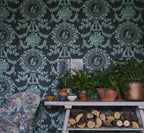 Farrow & Ball The Purnon Papers BP 6205 Purnon behang in een interieur, sfeerbeeld 2