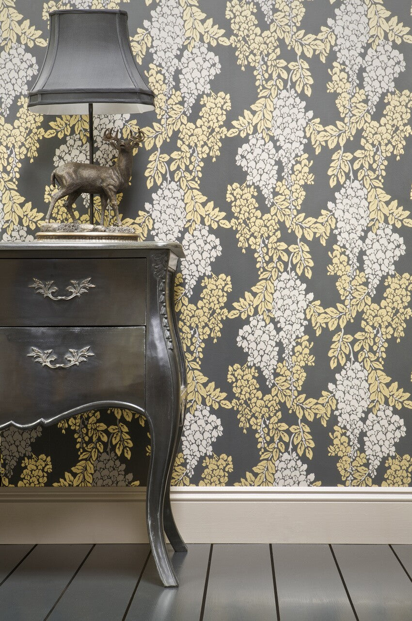 Farrow & Ball Wisteria BP 2206 behang in een woonkamer