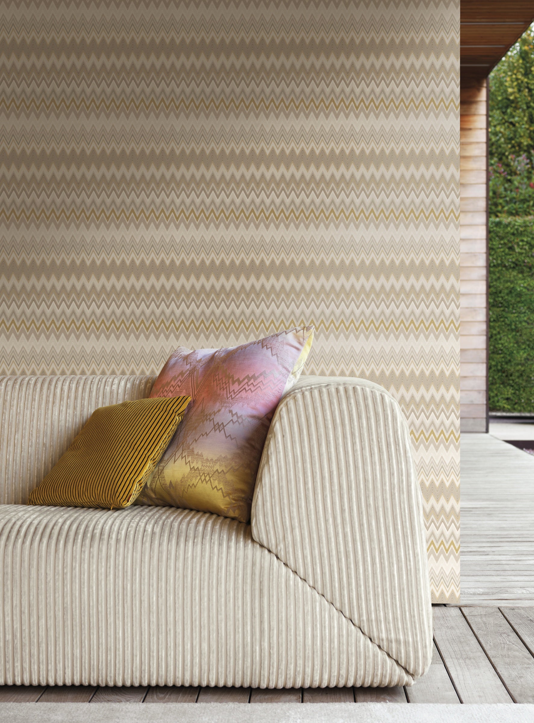 Hookedonwalls Missoni Home 10061 behang sfeerbeeld