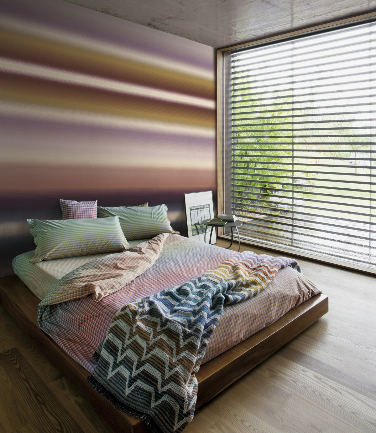Hookedonwalls Missoni Home 20093 behang sfeerbeeld