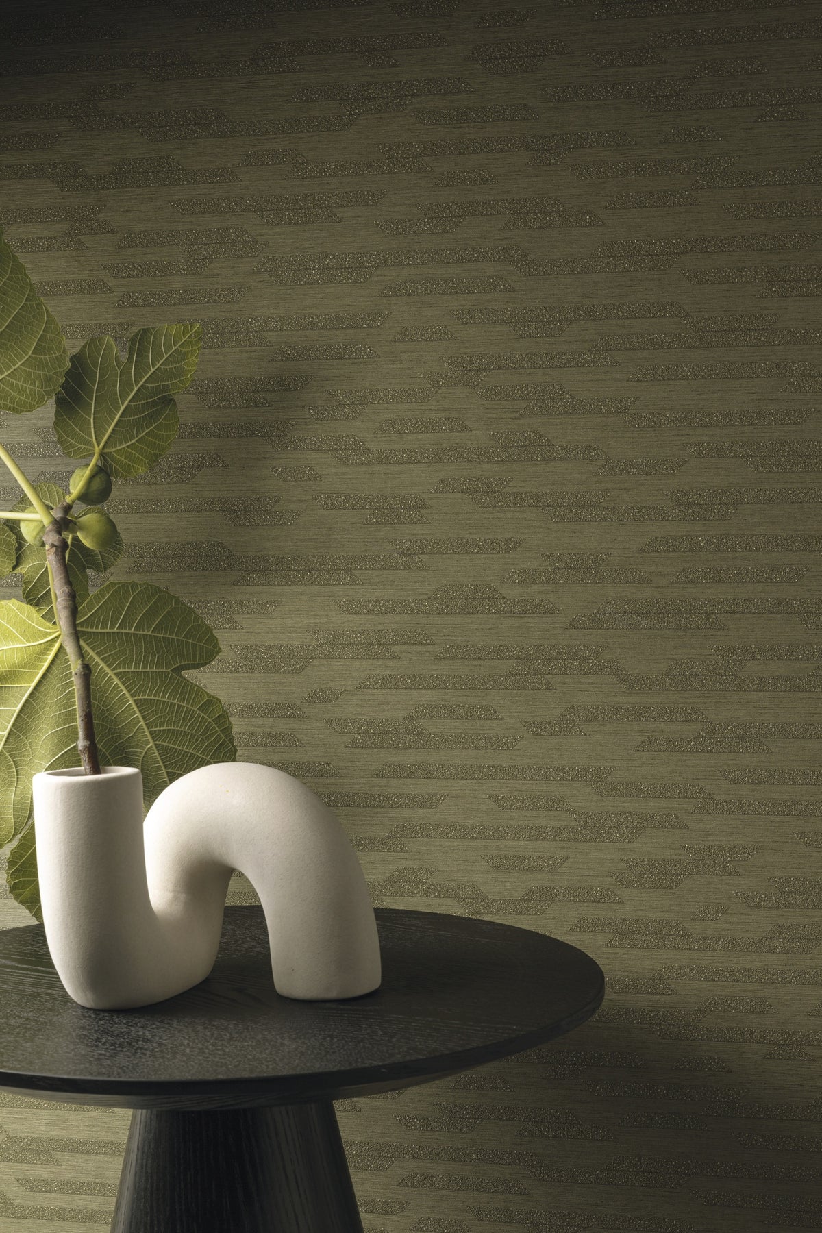 Hookedonwalls Ginkgo Maya 21922 behang sfeerbeeld