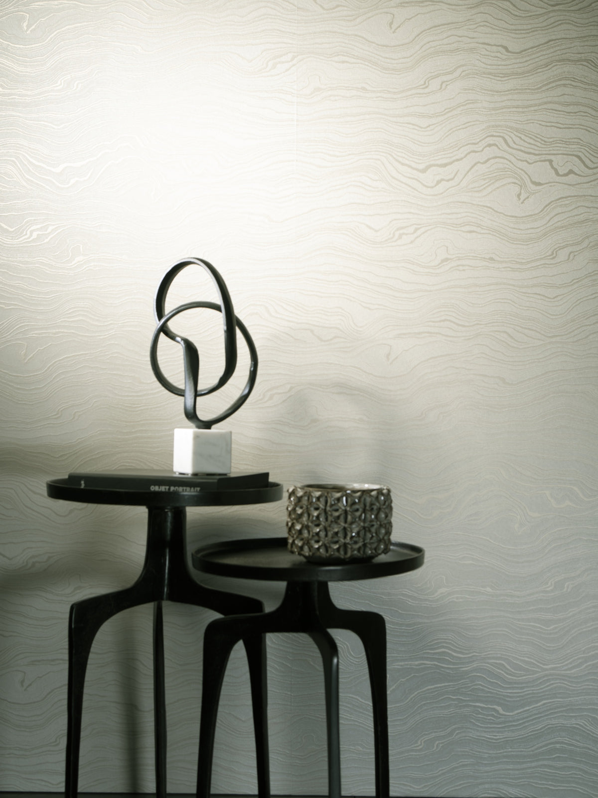 Hookedonwalls New Wave Moire 24846 behang sfeerbeeld