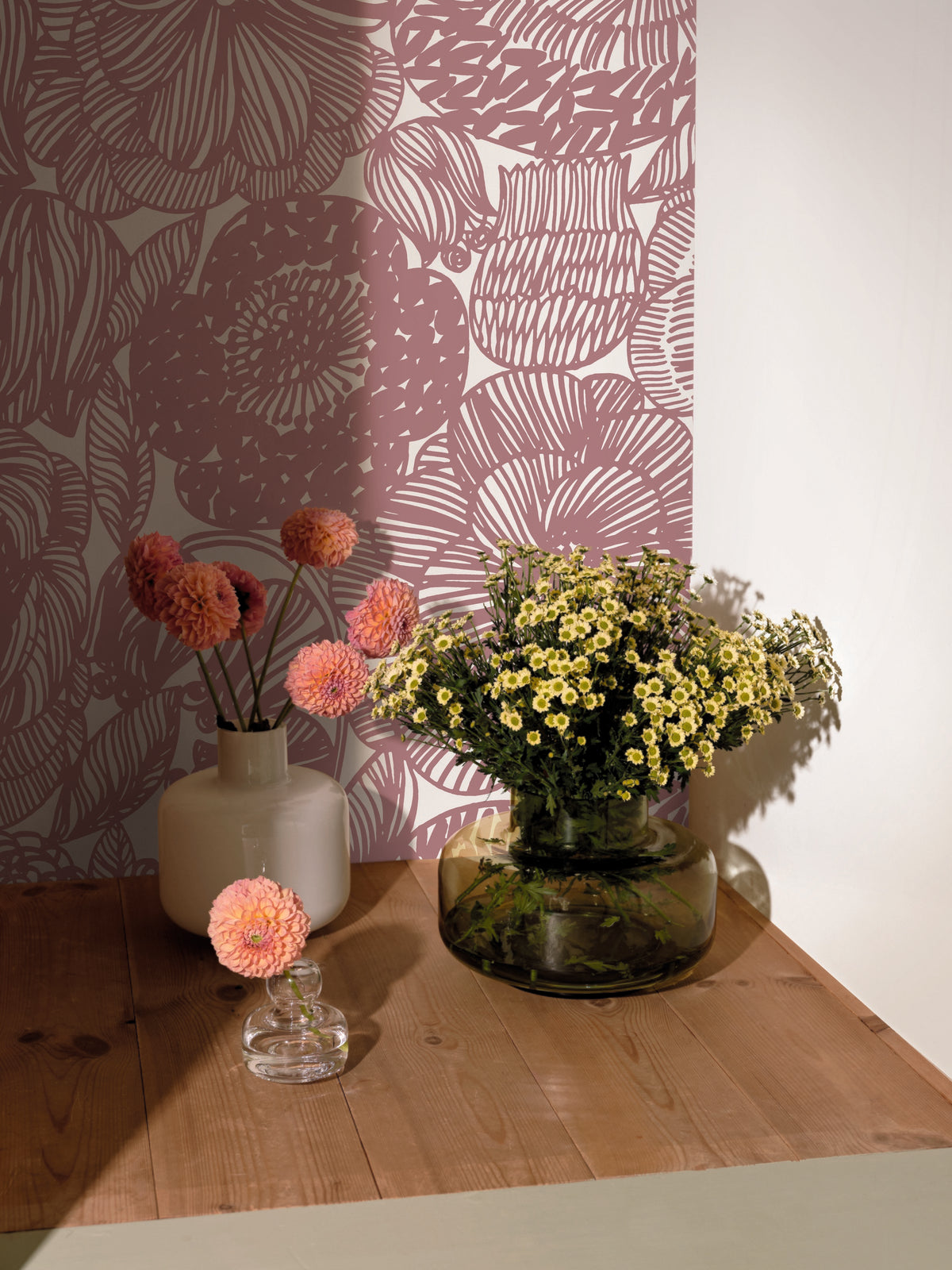 Hookedonwalls Marimekko Volume 06 Kurjenpolvi 25180 behang sfeerbeeld