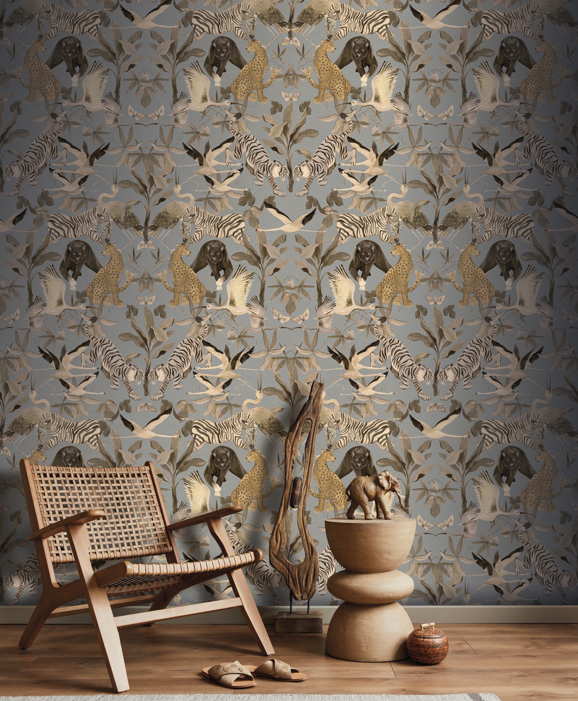 Hookedonwalls Marta Cortese Magic Animals 37852 behang sfeerbeeld