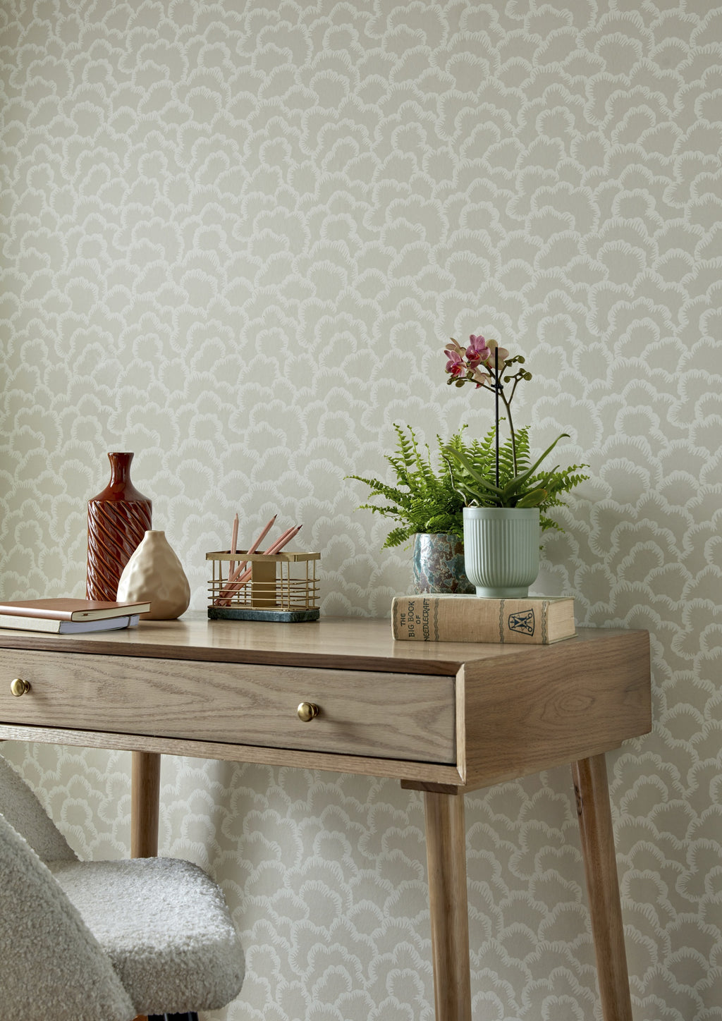 Hookedonwalls Soft Symmetry Cloud 68690 behang sfeerbeeld