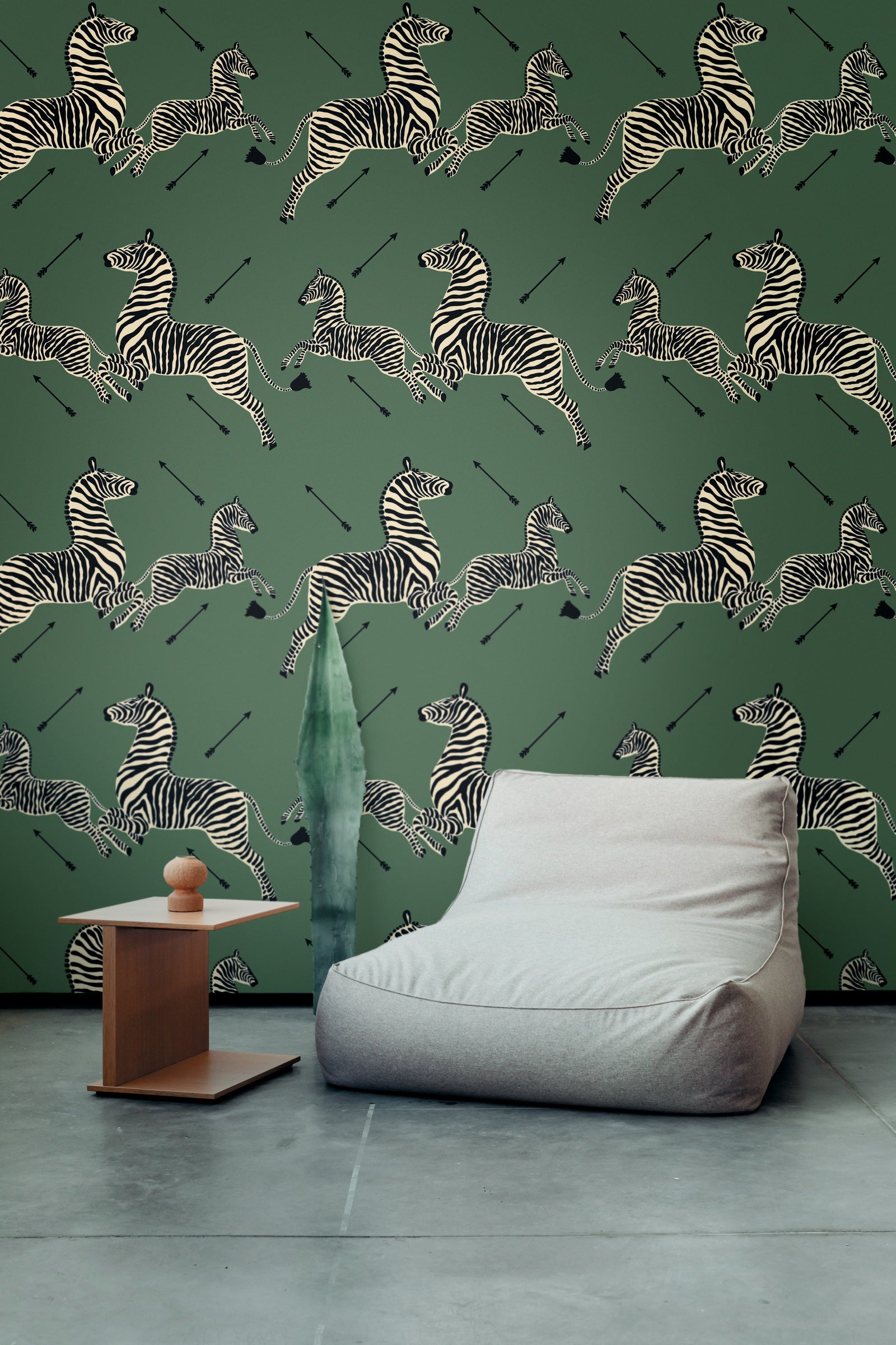 Hookedonwalls Scalamandre Zebras JV26001 behang sfeerbeeld