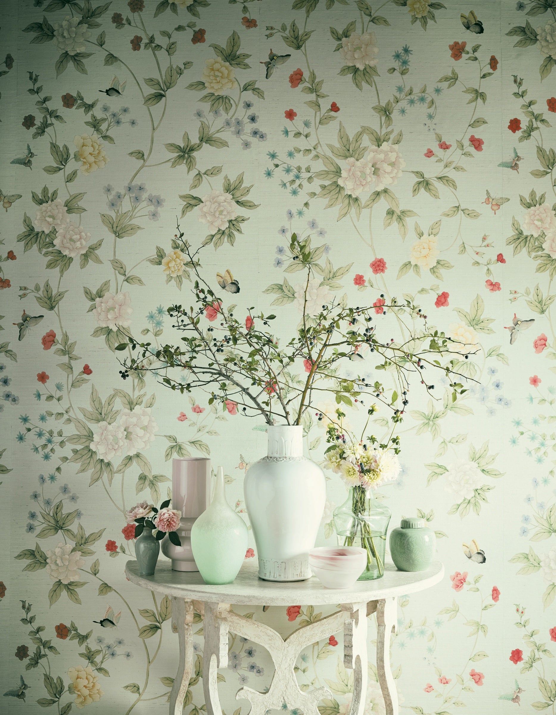 Hookedonwalls Scalamandre Luoyang Garden JV26036 behang sfeerbeeld