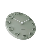 Karlsson wandklok On The Edge, jungle groen met chromen wijzers, schuin aanzicht