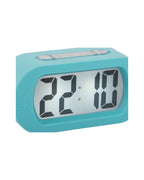 Karlsson wekker Gummy Rubberized, turquoise blauw, detail: display 22:10 en snooze/light-knop