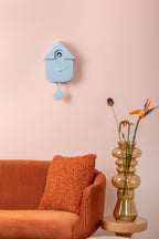 Karlsson koekoeksklok Modern Cuckoo, lichtblauw abs, sfeerfoto in interieur