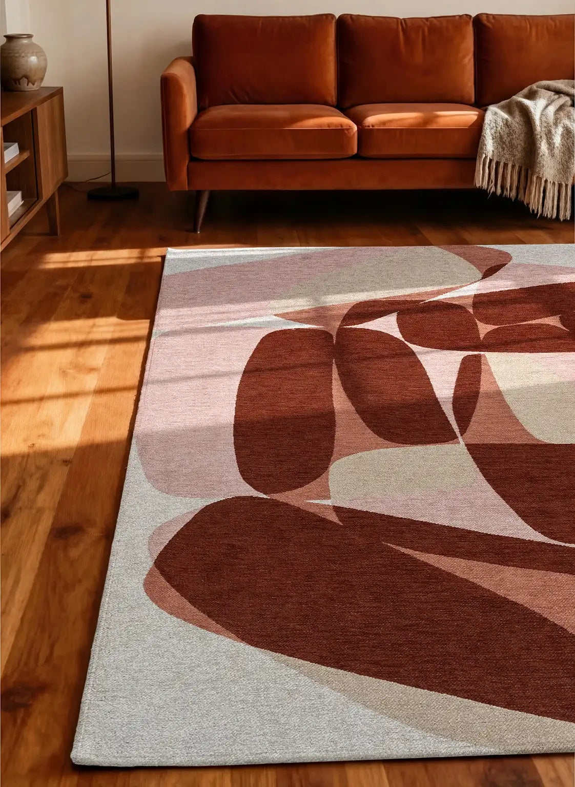 Louis de Poortere Gallery Stones 2088 Cherry Mocha vloerkleed in interieur
