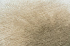 Close-up van het dessin van het Louis de Poortere Meditation Drop 2103 Fawn vloerkleed
