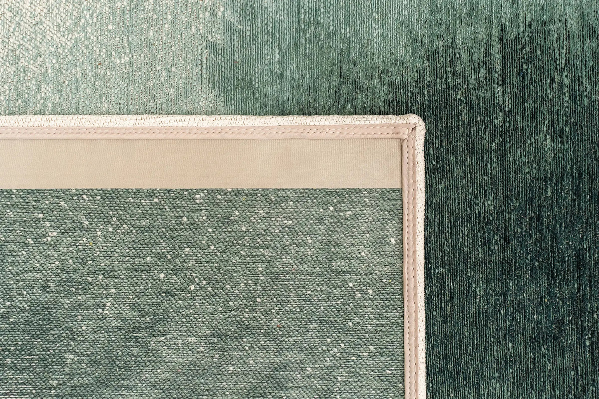 Close-up van het dessin van het Louis de Poortere Meditation Drop 2104 Green Day vloerkleed