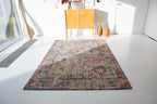 Louis de Poortere Antiquarian Bakhtiari 8712 Janiserry Multi vloerkleed in interieur